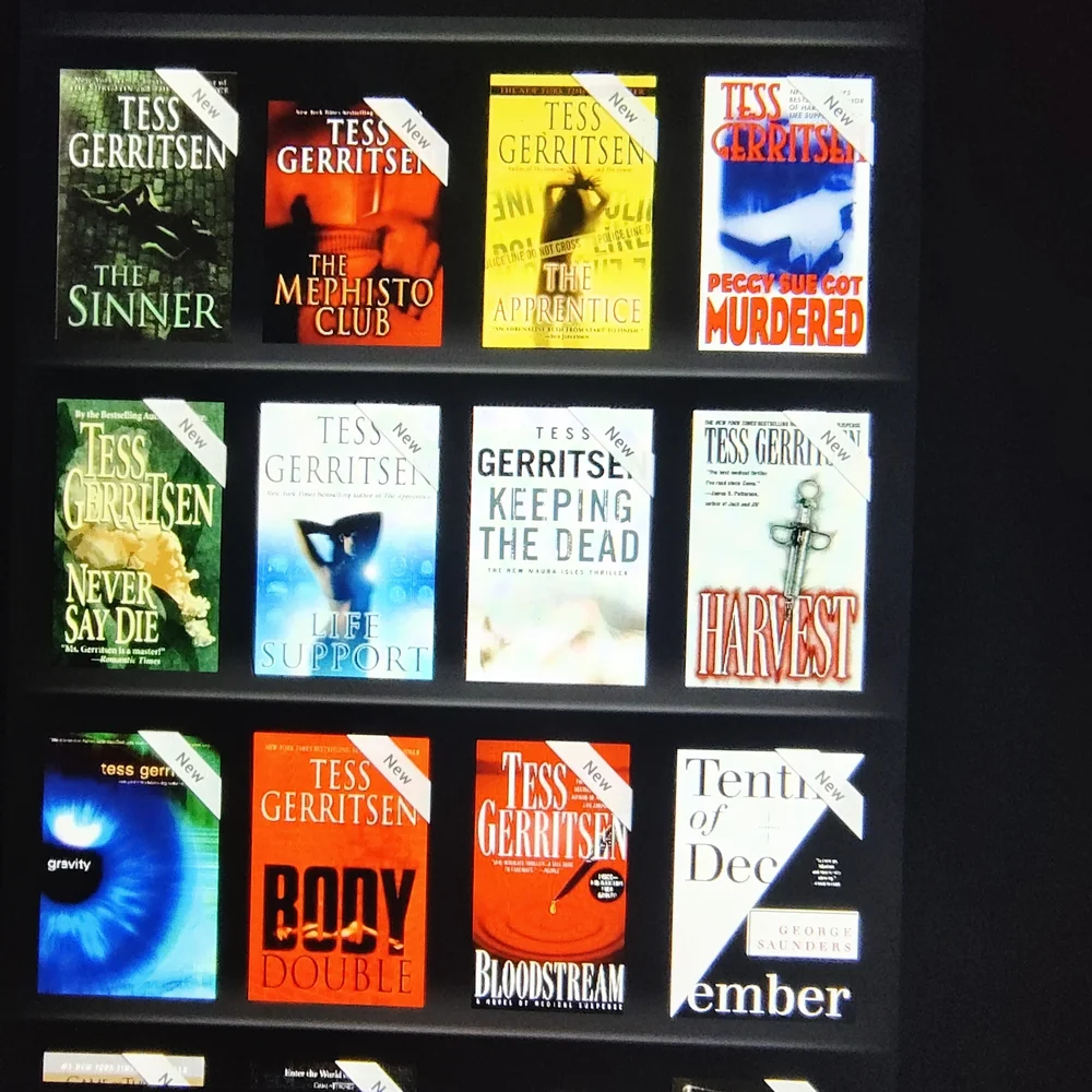 Kindle Loaded With Over 10,000 Books. Over 20 Years Worth!!!!